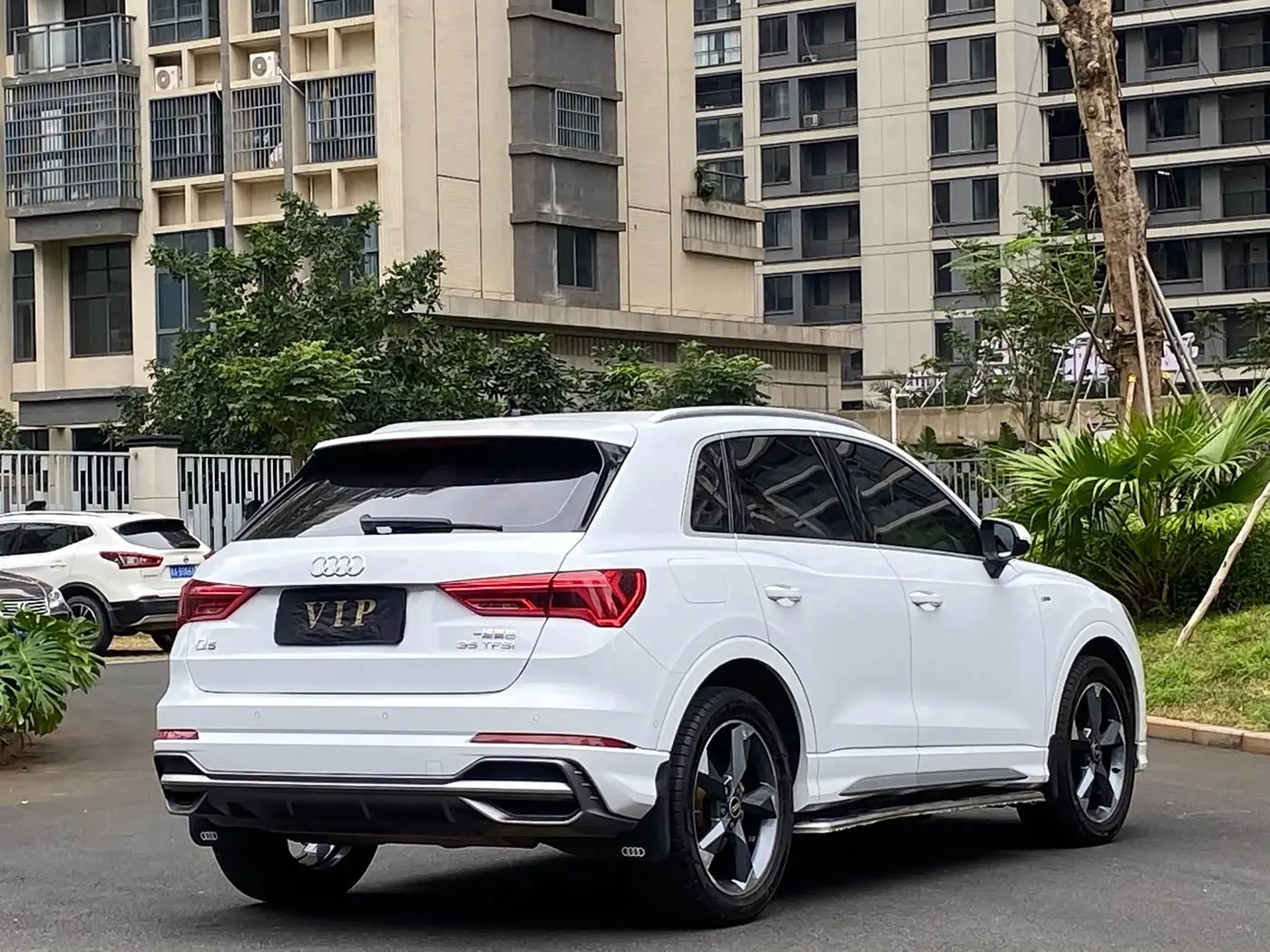 Audi Q3 2021 — Фото 9/18