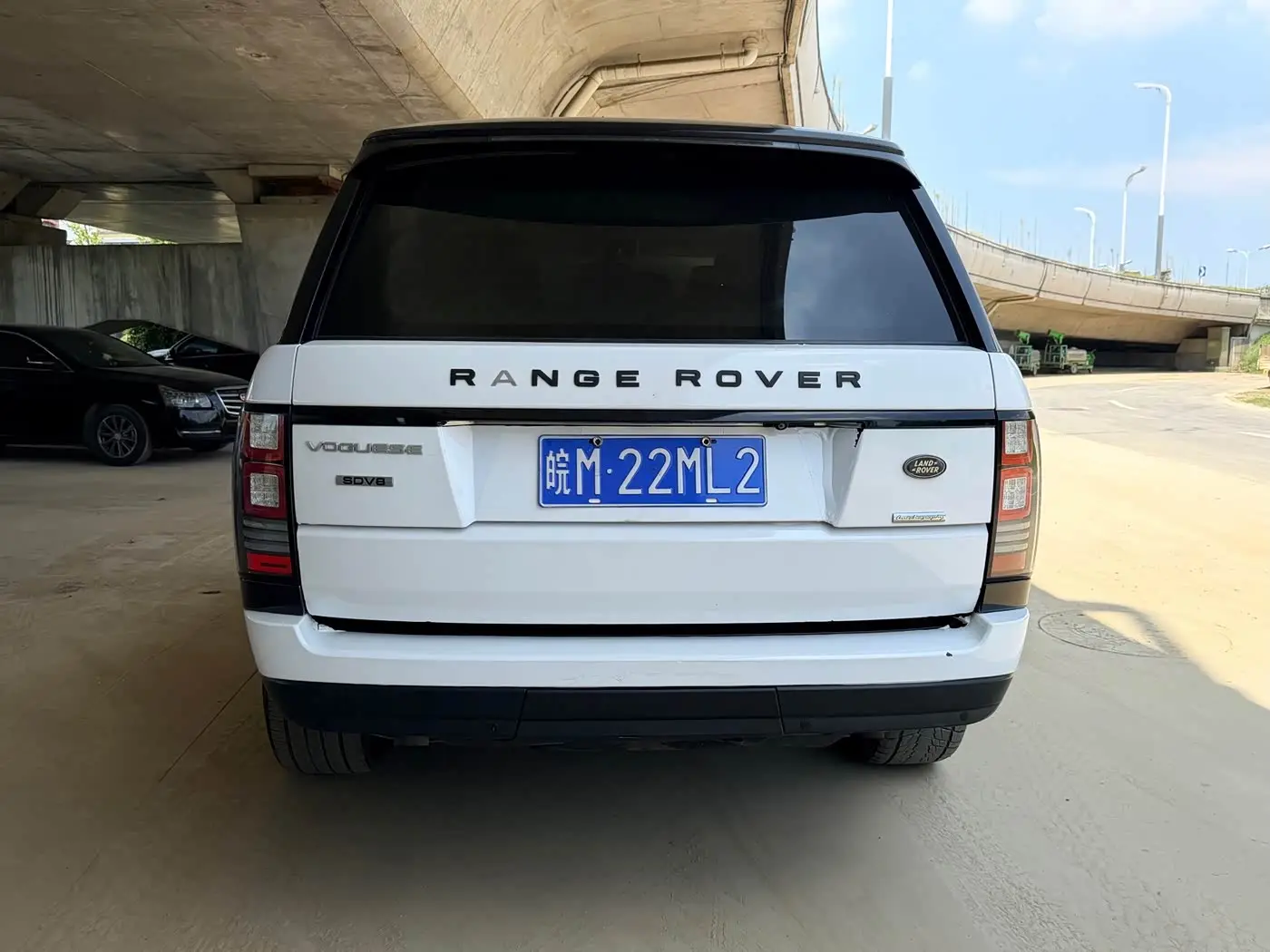 Land Rover Range Rover 2013 — Photo 4/8