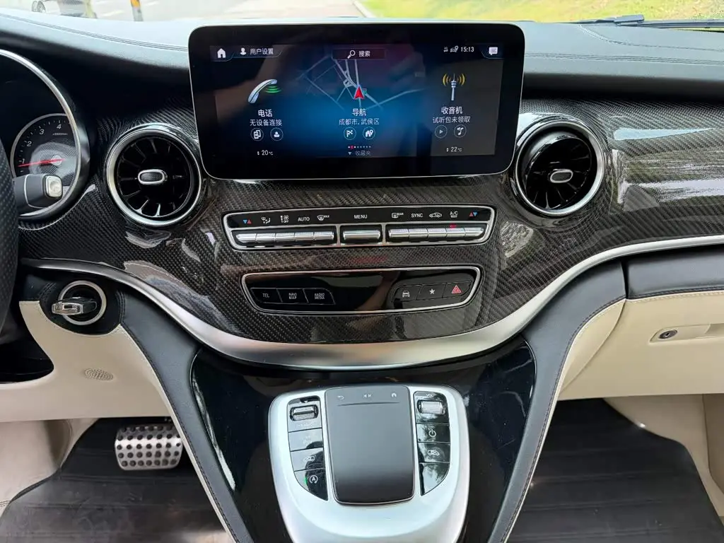 Mercedes-Benz V-Class 2020 — Фото 9/14