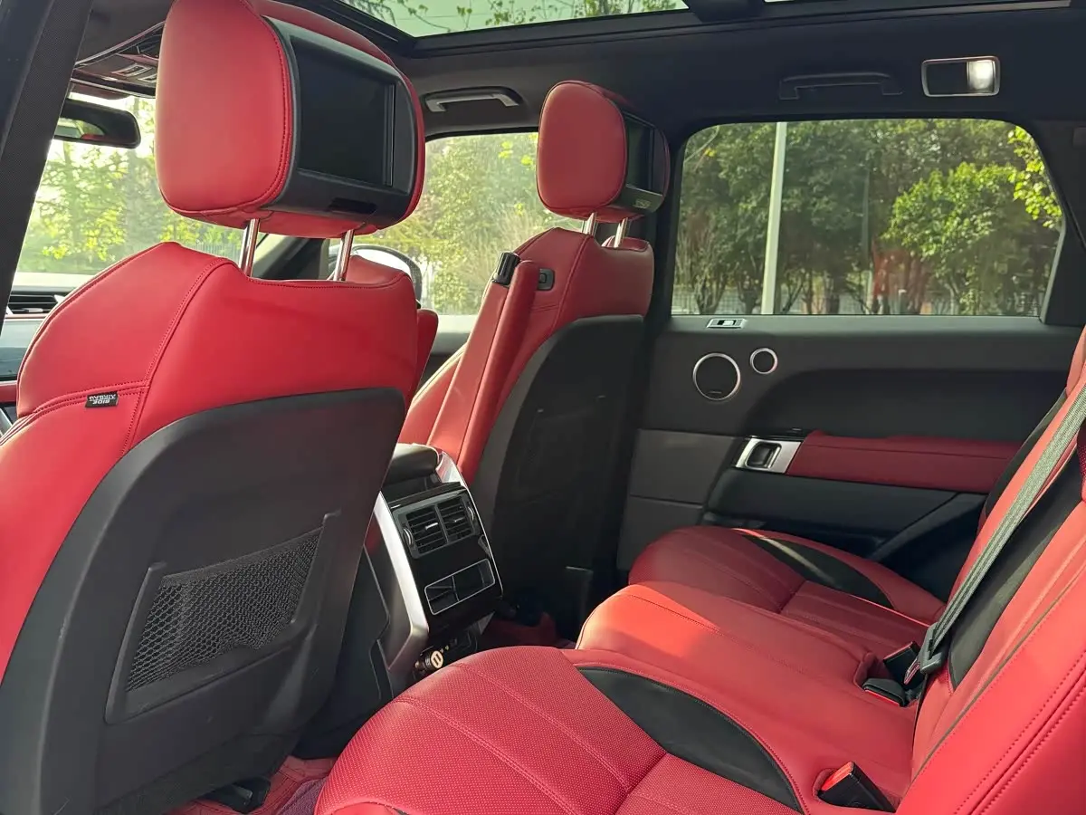Land Rover Range Rover Sport 2017 — Photo 9/17