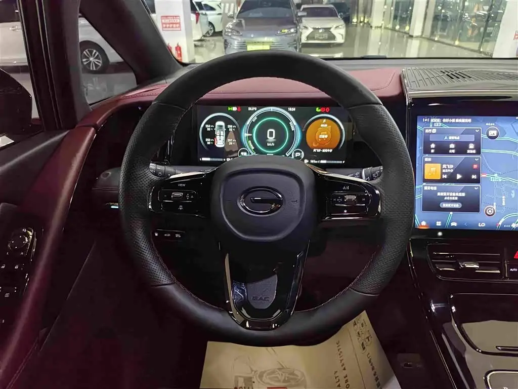 GAC Trumpchi Trumpchi M8 2025 — Photo 8/19