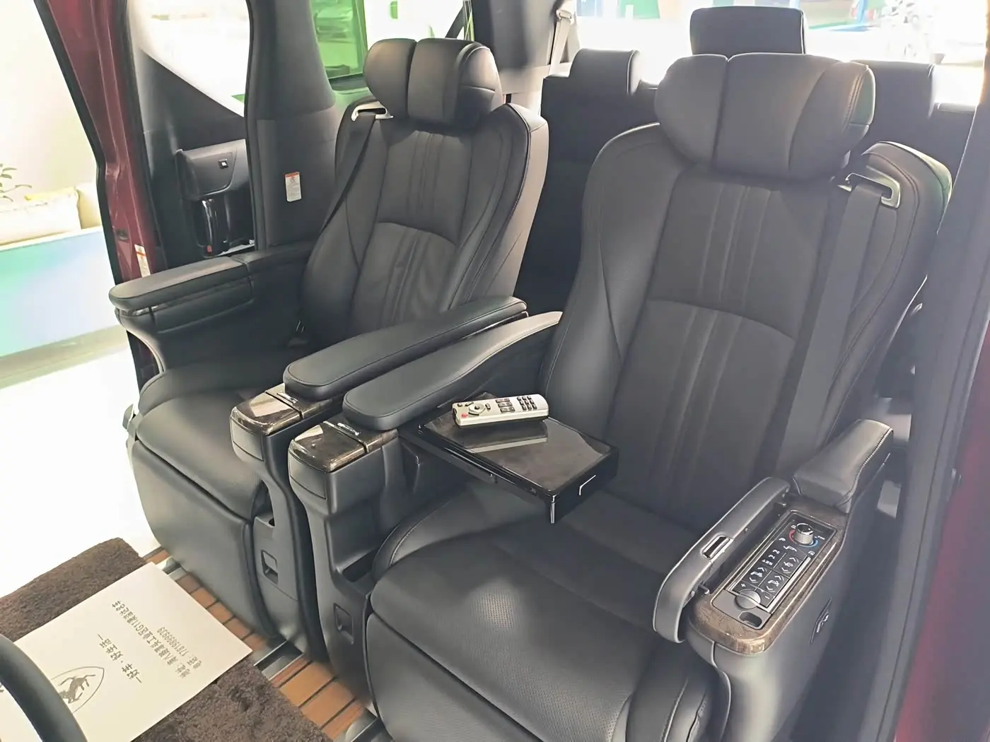 Toyota Alphard 2020 — Şəkil 15/20