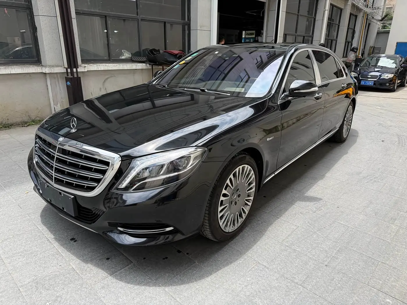 Mercedes-Benz Maybach S-Class 2016 — Фото 1/14