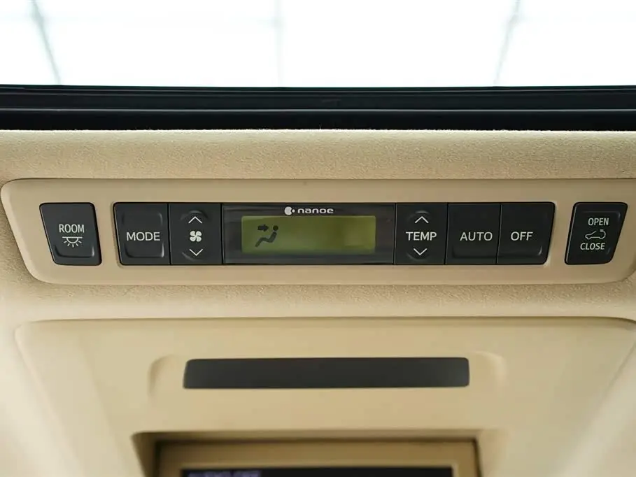 Toyota Alphard 2012 — Фото 13/20