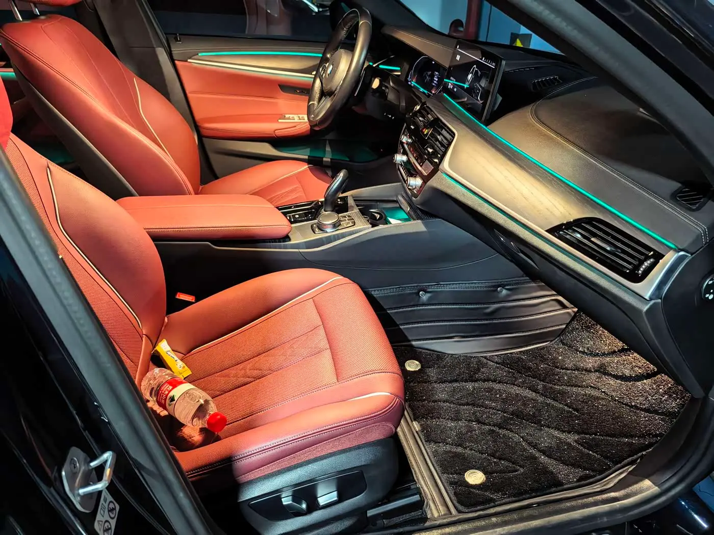 BMW 5 Series 2024 — ფოტო 11/12
