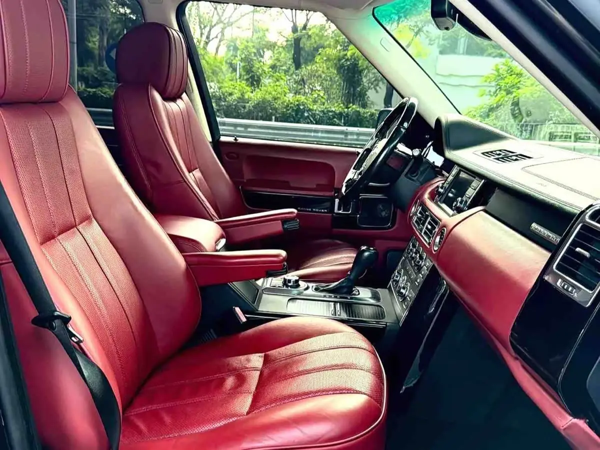 Land Rover Range Rover 2011 — Photo 7/11