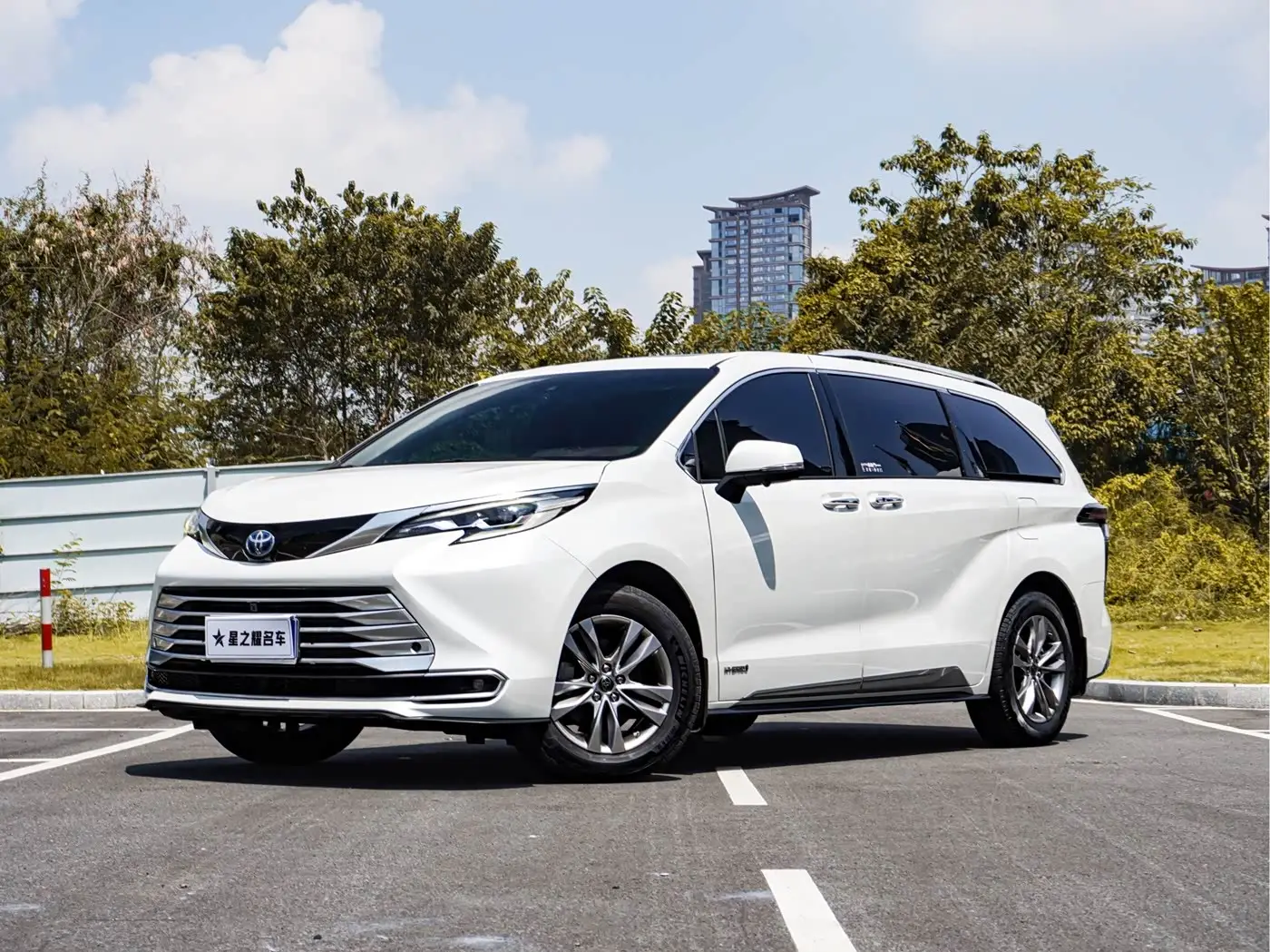 Toyota Sienna, 2022