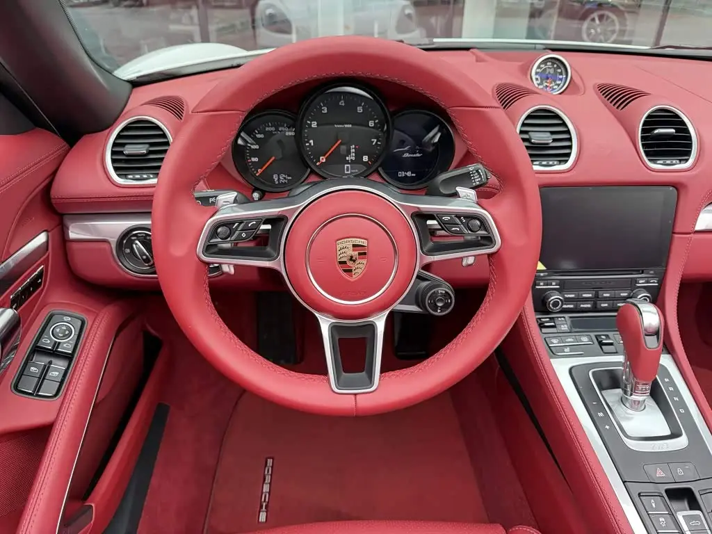 Porsche 718 2023 — Photo 19/19