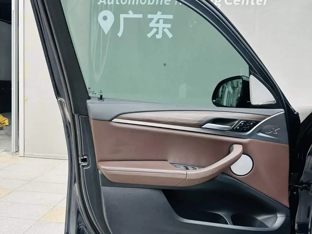 BMW X3 2022 — Фото 20/20