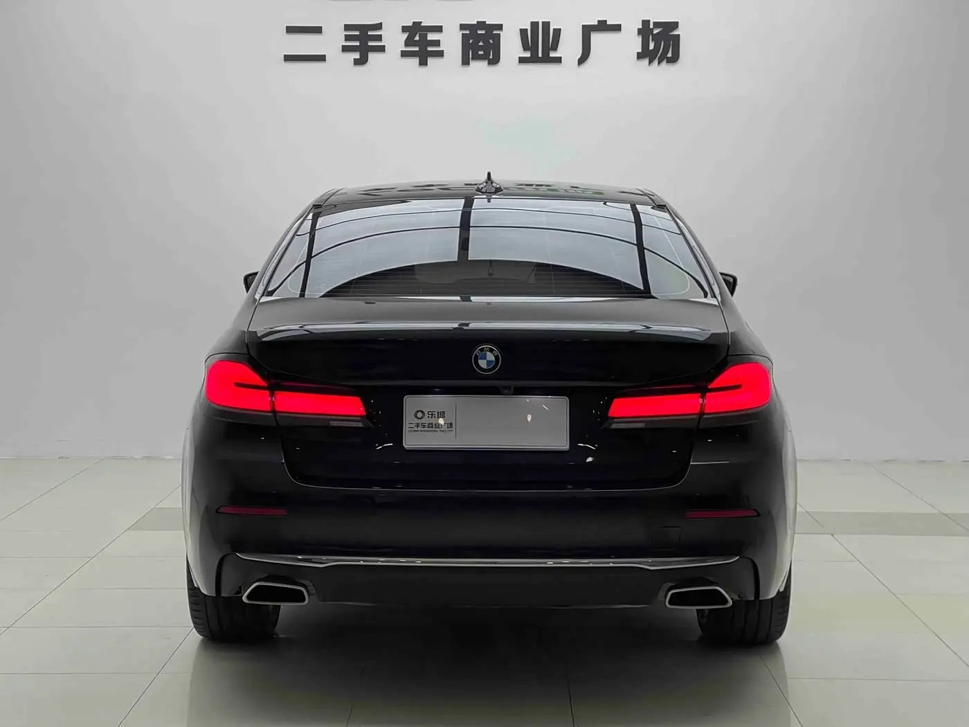 BMW 5 Series 2021 — Фото 14/16
