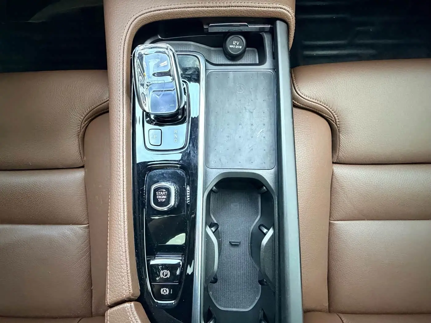 Volvo S90 2022 — Фото 17/20