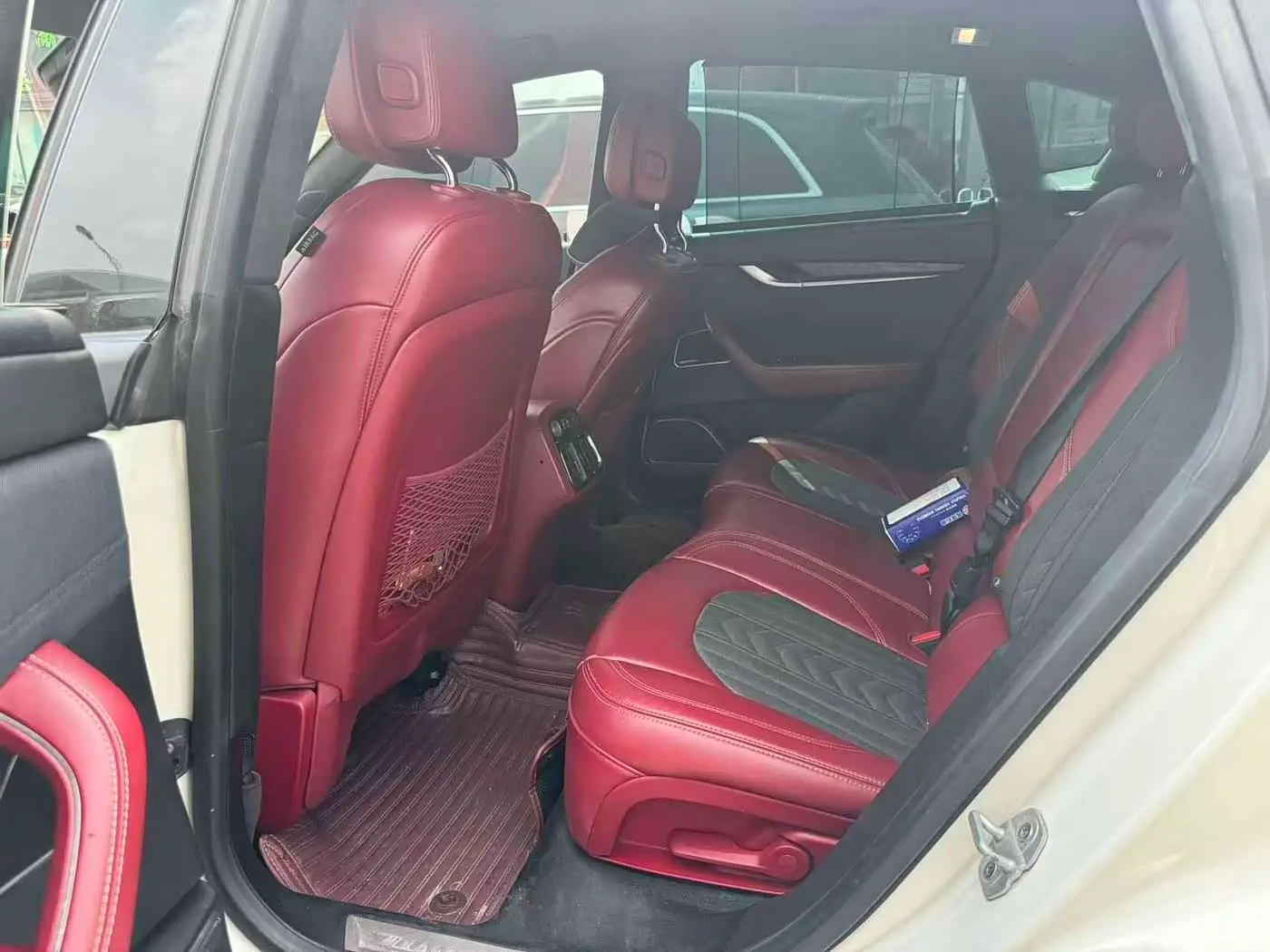 Maserati Levante 2018 — Şəkil 4/4