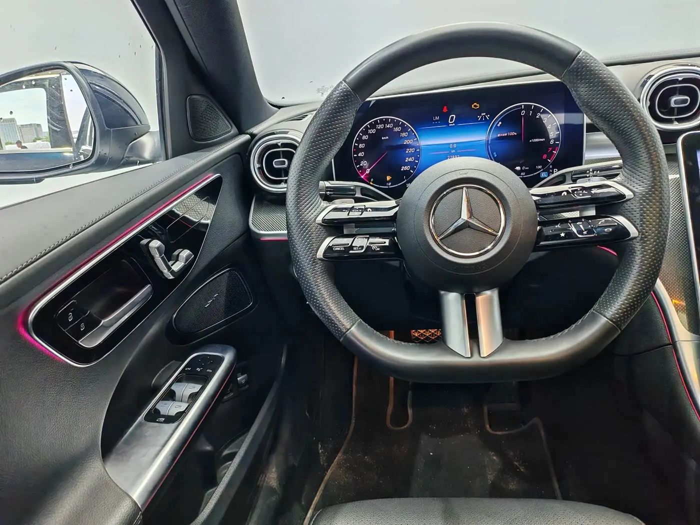 Mercedes-Benz C-Class New Energy 2024 — Фото 8/19