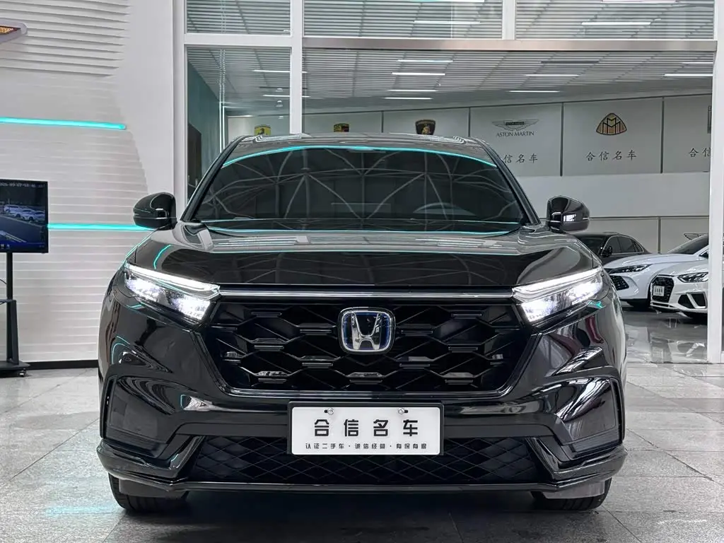 Honda CR-V 2025 — Photo 2/11