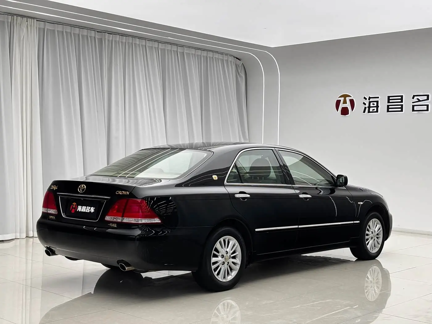 Toyota Crown 2008 — Photo 13/17