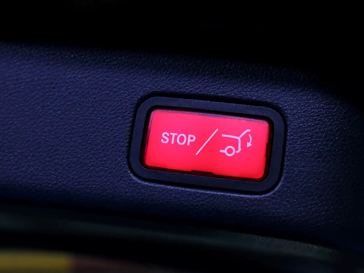 Mercedes-Benz M-Class 2013 — Photo 8/20