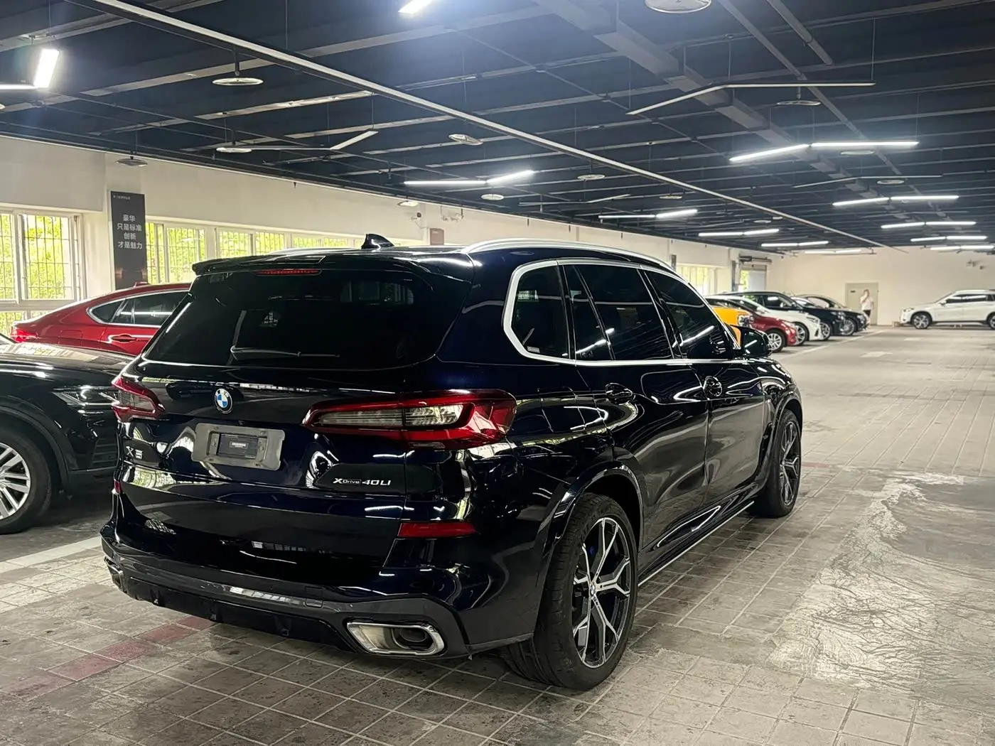 BMW X5 2023 — Фото 4/12