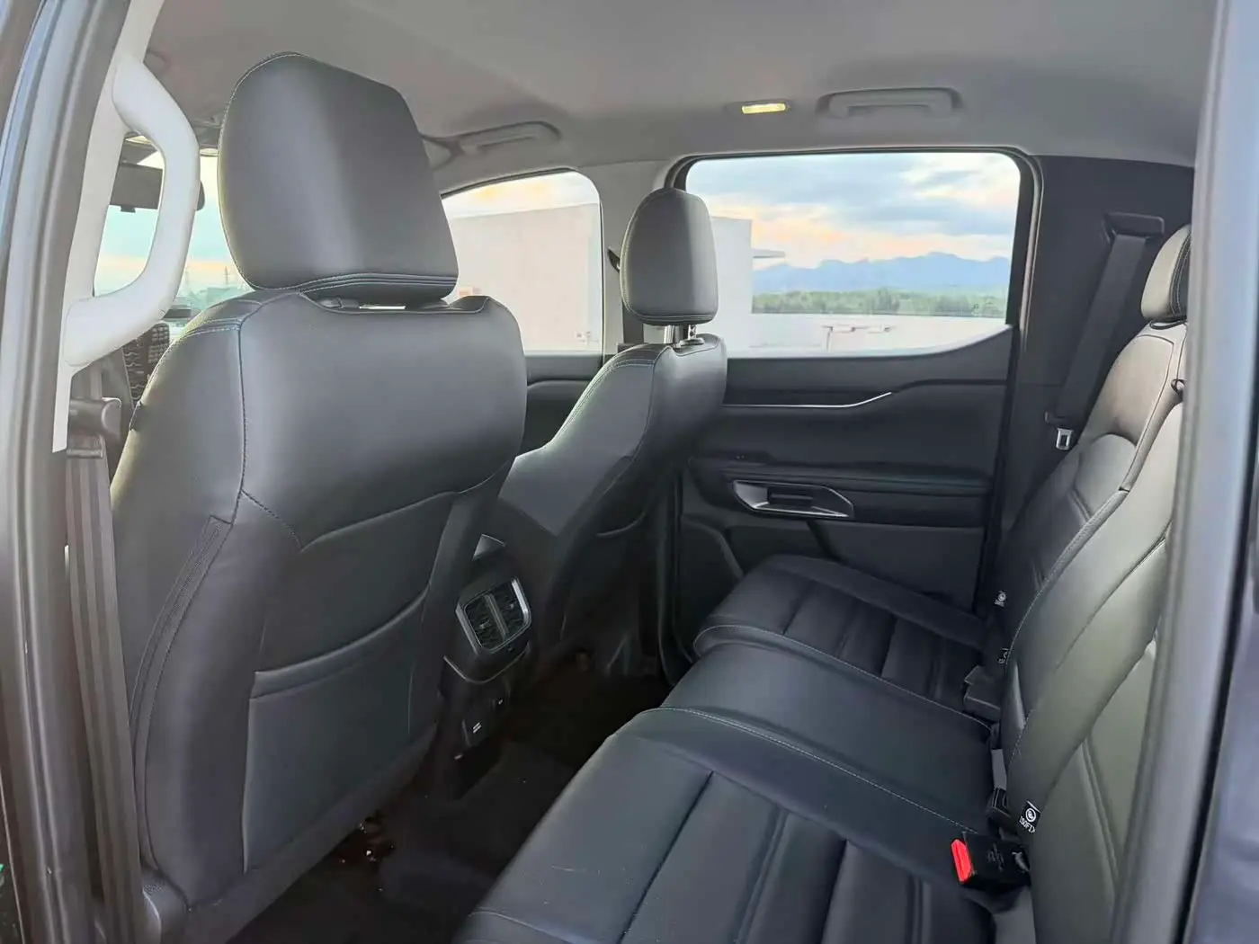 Ford Ranger 2024 — Photo 4/11