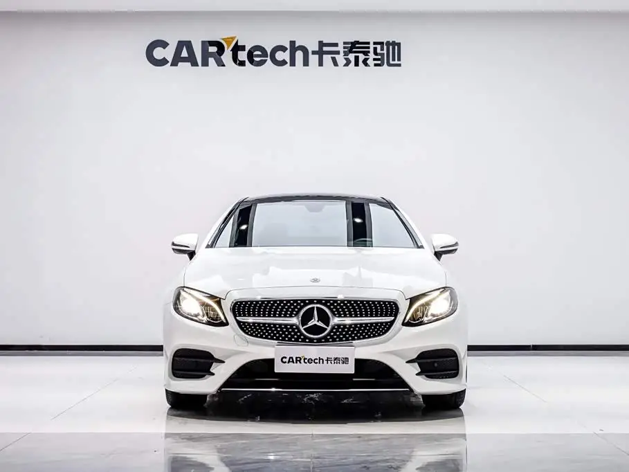 Mercedes-Benz E-Class 2019 — Photo 2/20