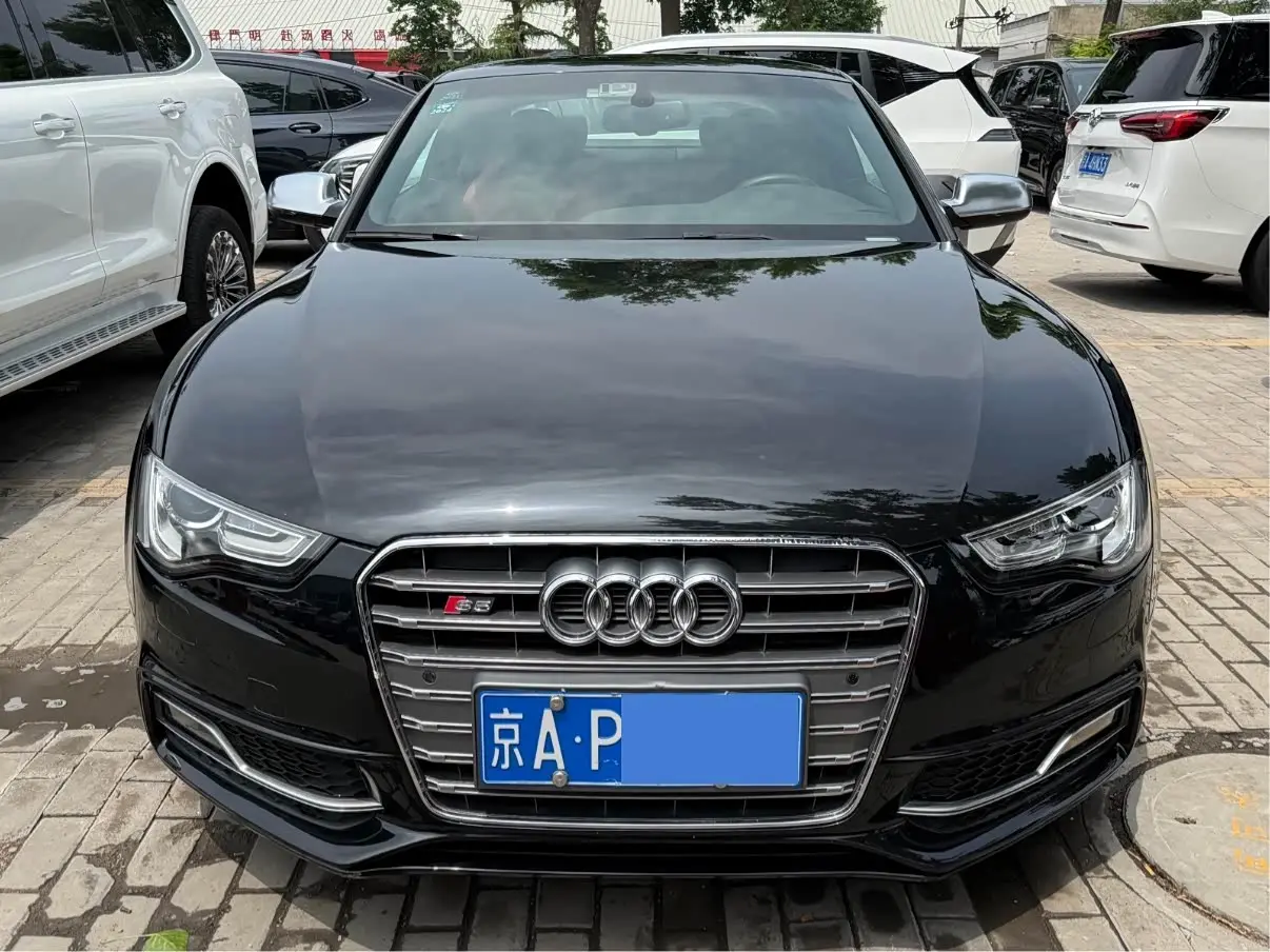 Audi S5 2014 — Photo 2/18