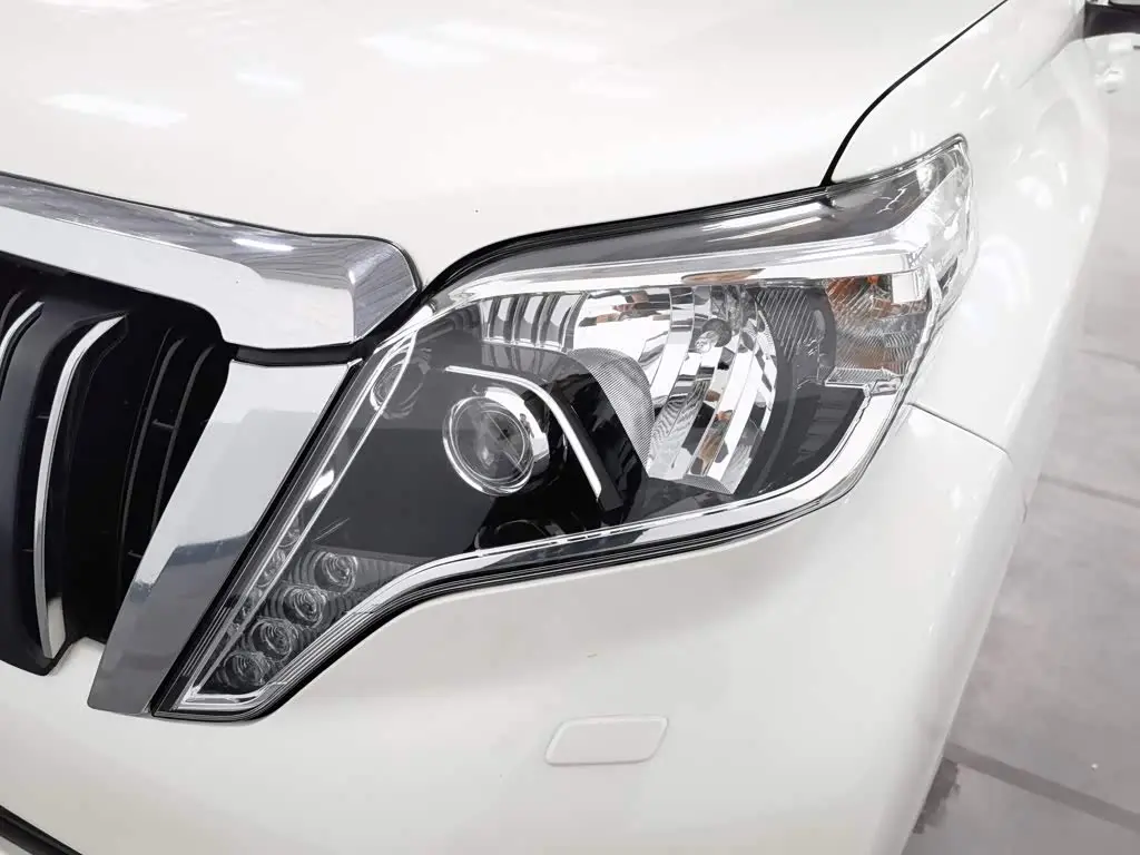Toyota Prado 2017 — ფოტო 7/20