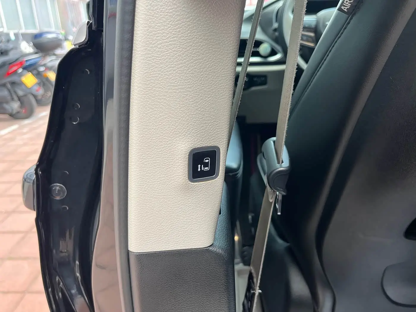 Chrysler Grand Voyager 2019 — Фото 17/20