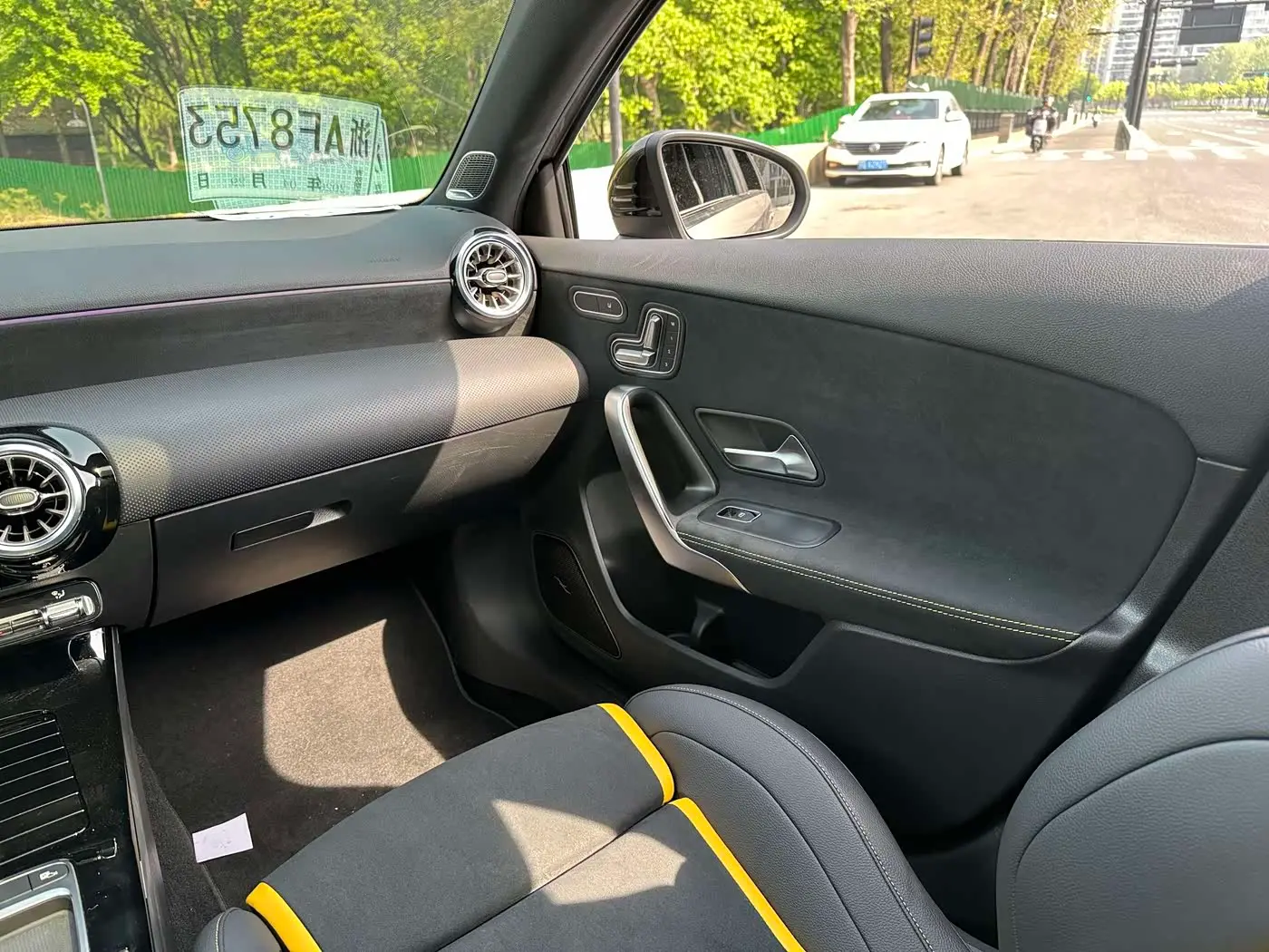 Mercedes-Benz A-Class AMG 2024 — Фото 14/20