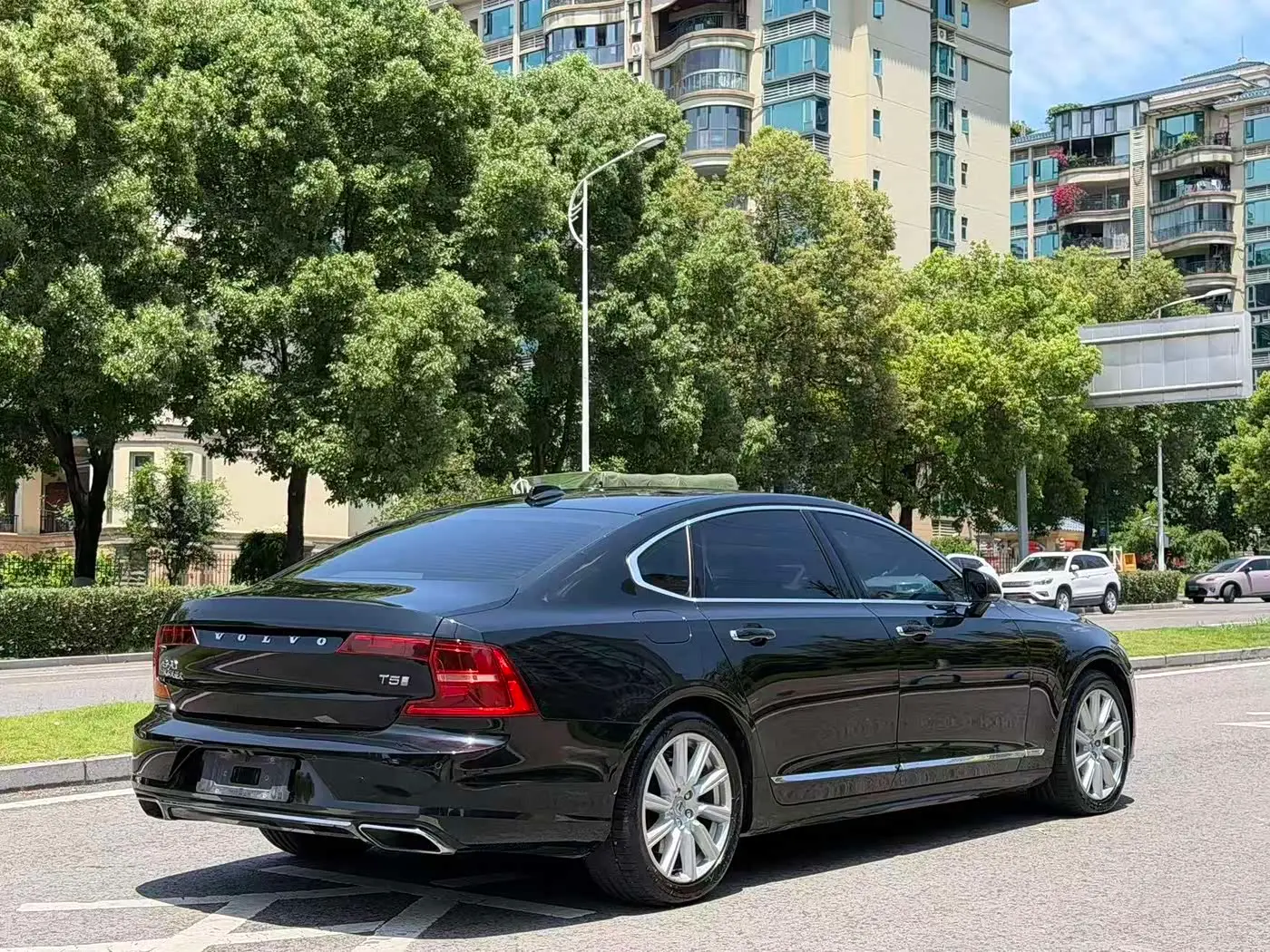Volvo S90 2020 — Фото 7/15