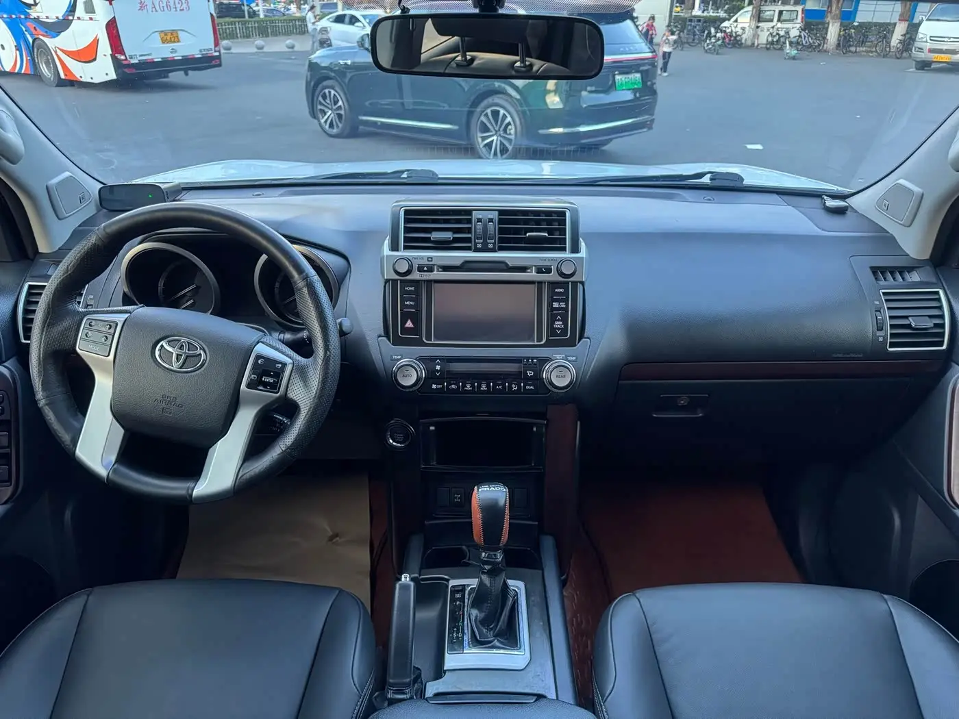 Toyota Prado 2016 — Şəkil 6/17