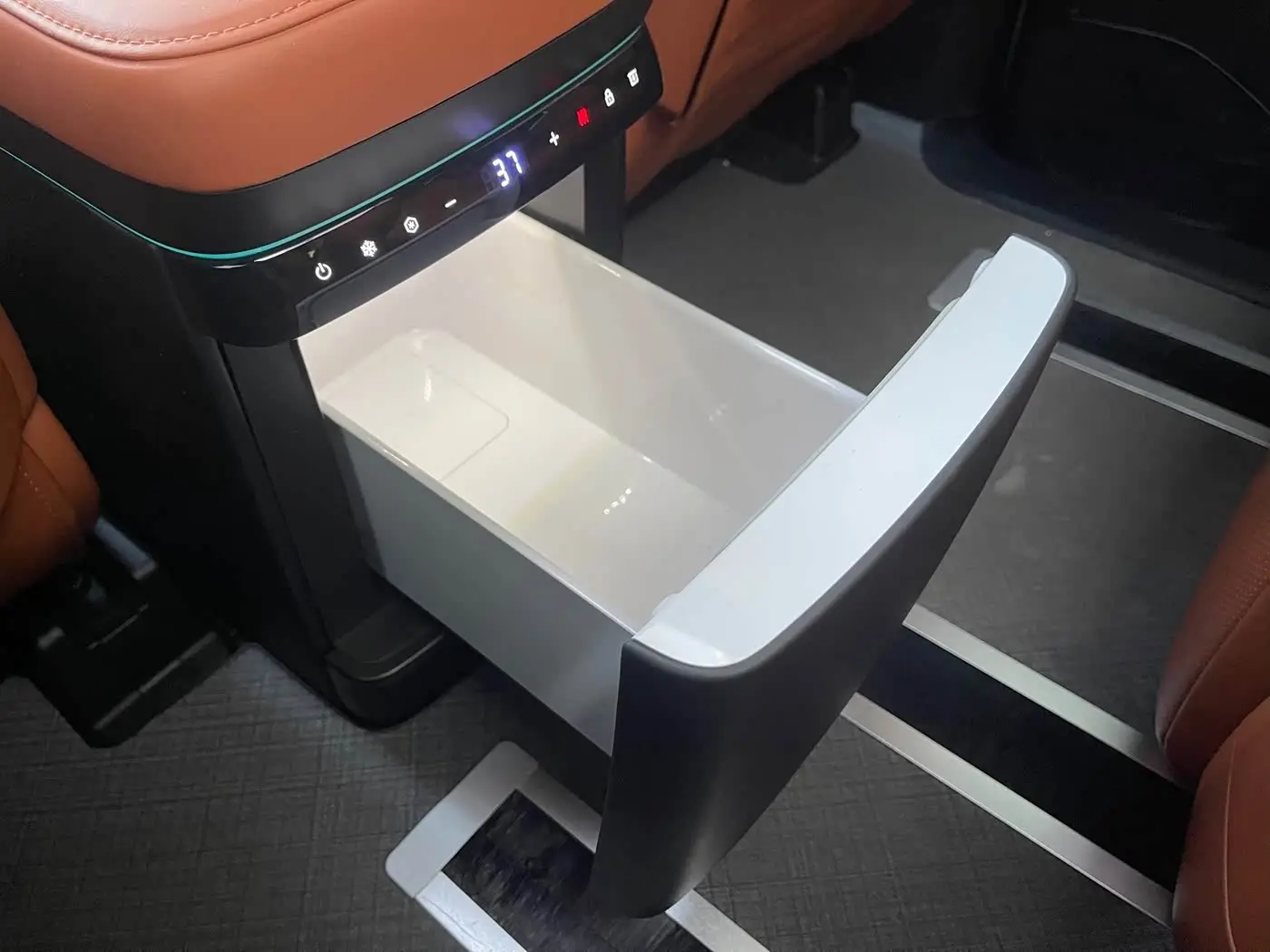GAC Trumpchi Trumpchi Xiangwang M8 2025 — Photo 20/20