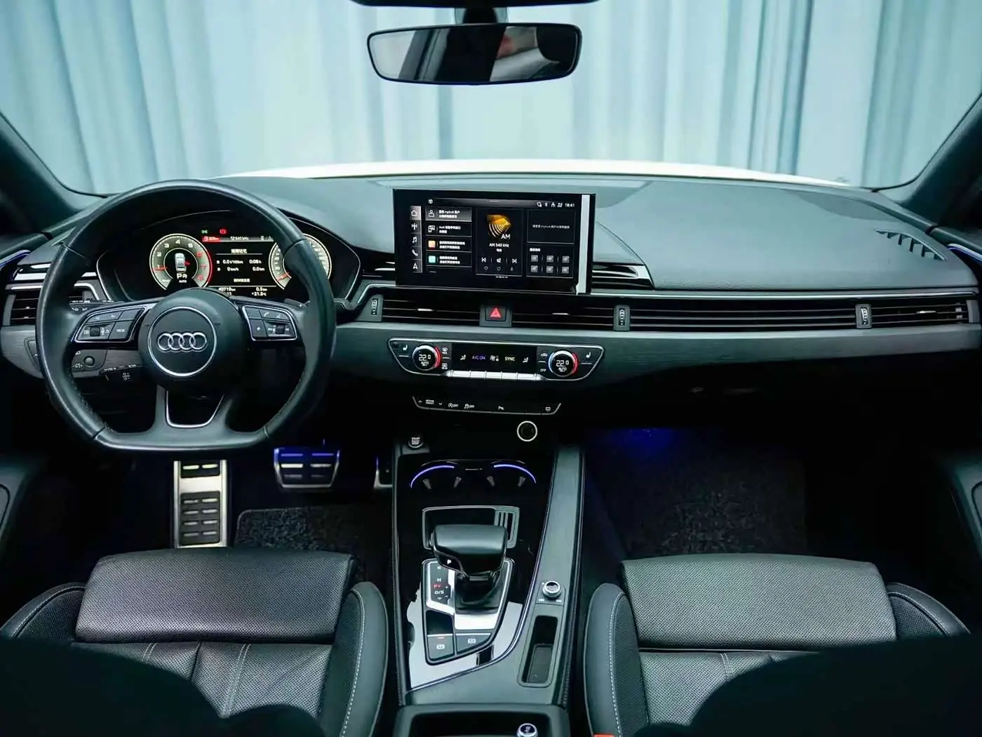 Audi A4L 2023 — Фото 6/11