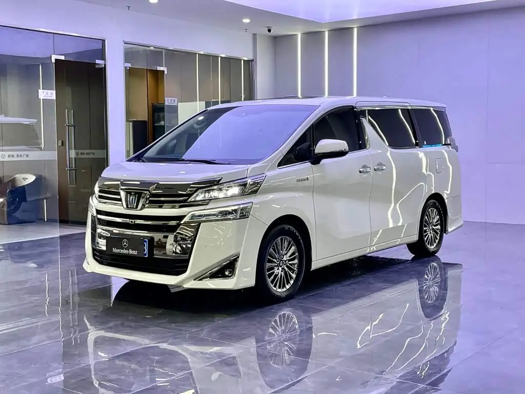 Toyota Vellfire 2021 — Photo 1/20