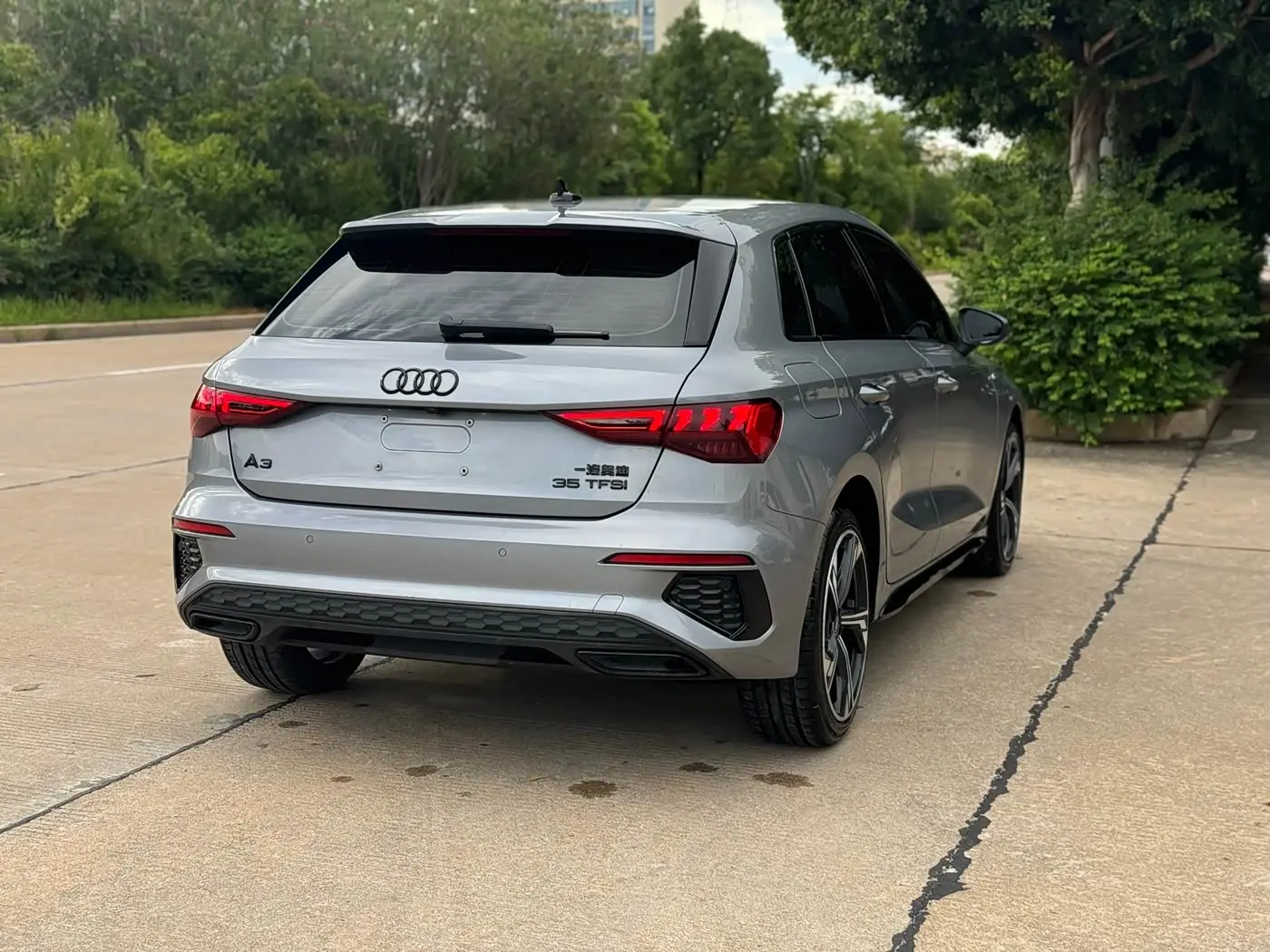 Audi A3 2023 — ფოტო 11/13