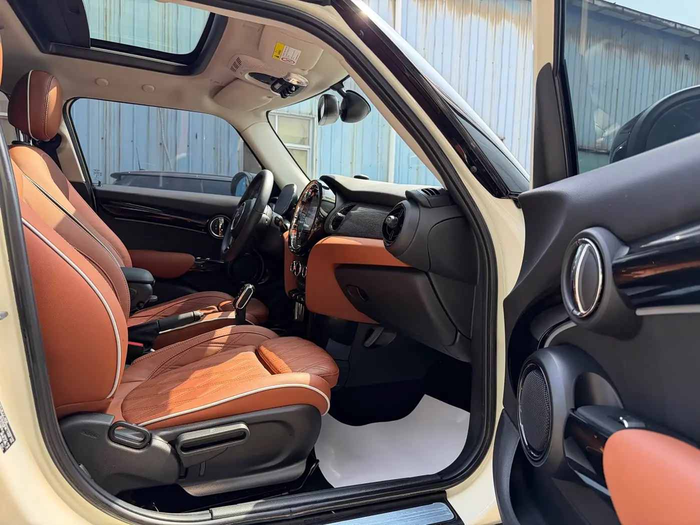 MINI MINI 2022 — Photo 13/13