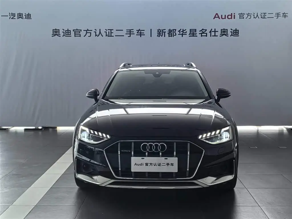 Audi A4 2023 — Фото 3/17