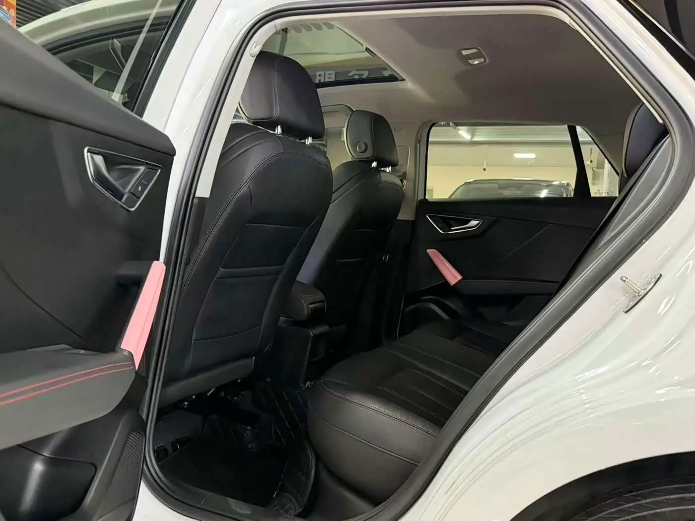 Audi Q2L 2022 — Photo 5/10
