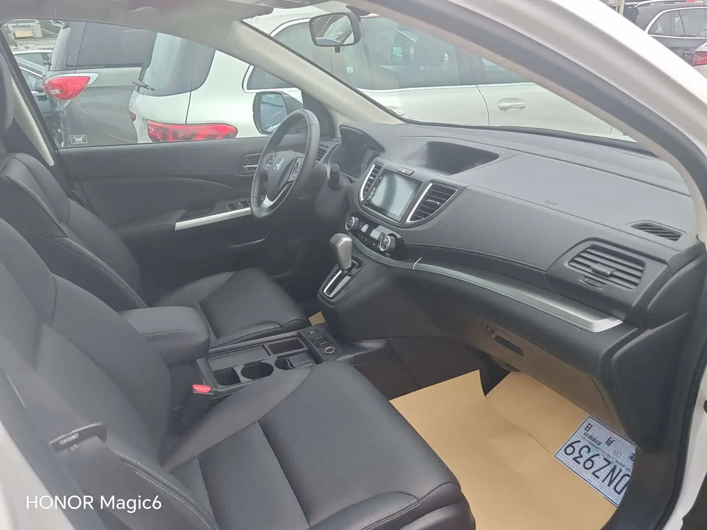Honda CR-V 2017 — Şəkil 19/20