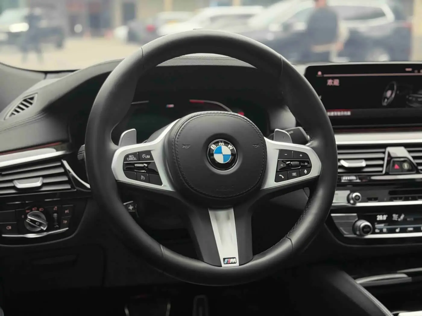 BMW 6 Series GT 2020 — Photo 12/18