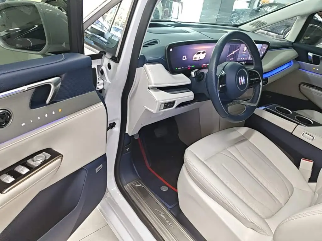 Buick GL8 New Energy 2024 — Photo 16/20