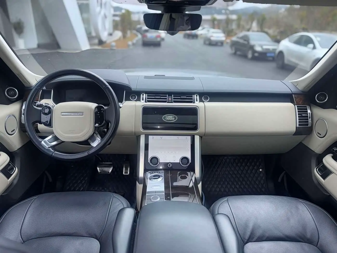 Land Rover Range Rover 2020 — Şəkil 8/20