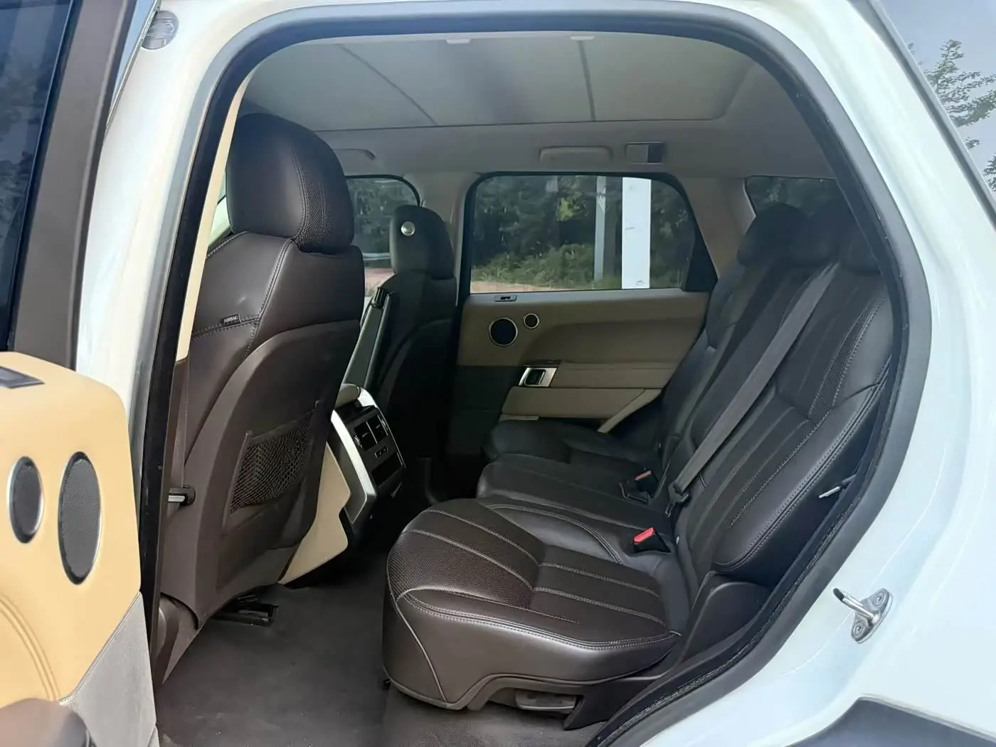 Land Rover Range Rover Sport 2015 — Photo 6/9