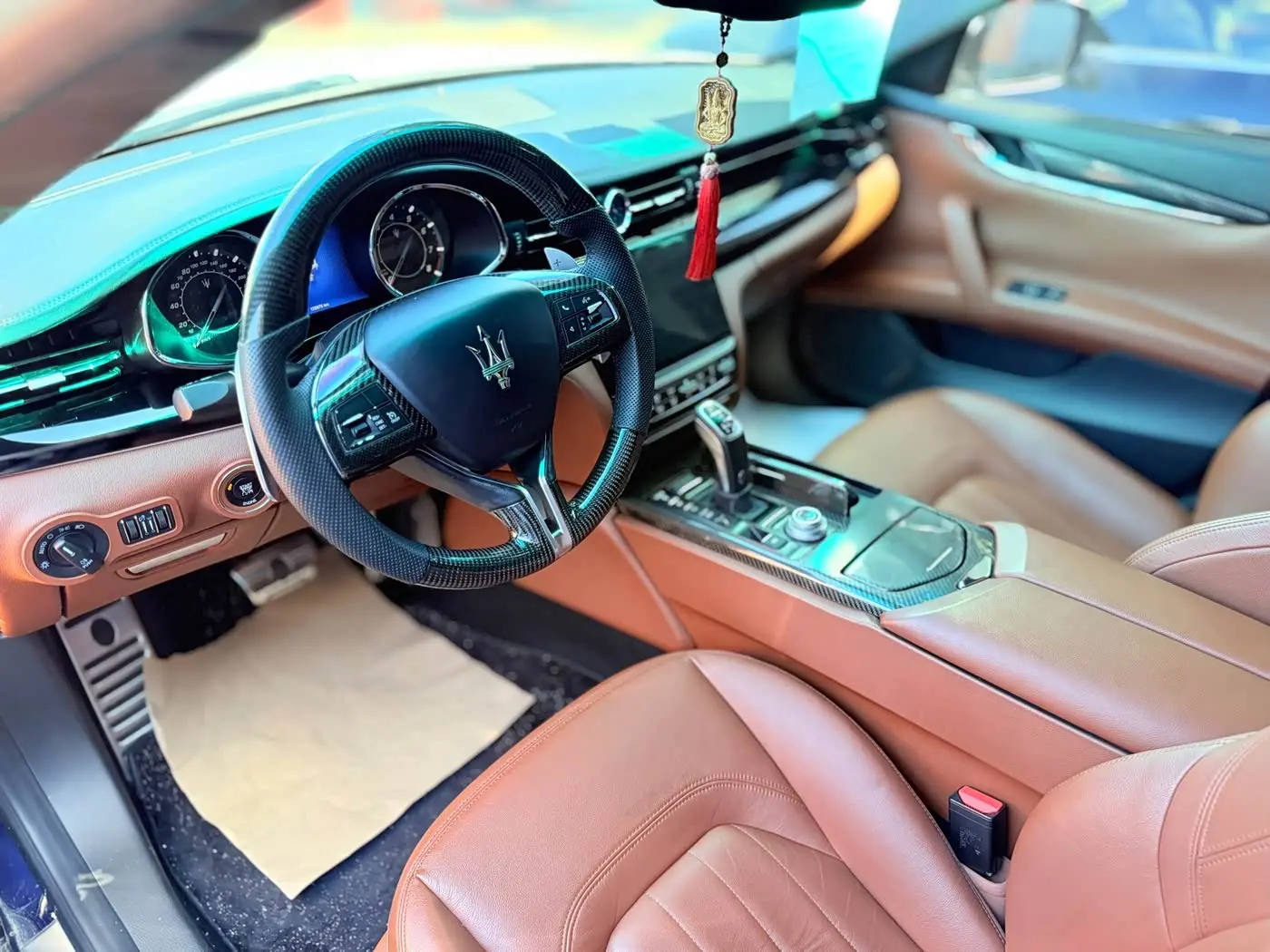 Maserati Quattroporte 2015 — ფოტო 4/17