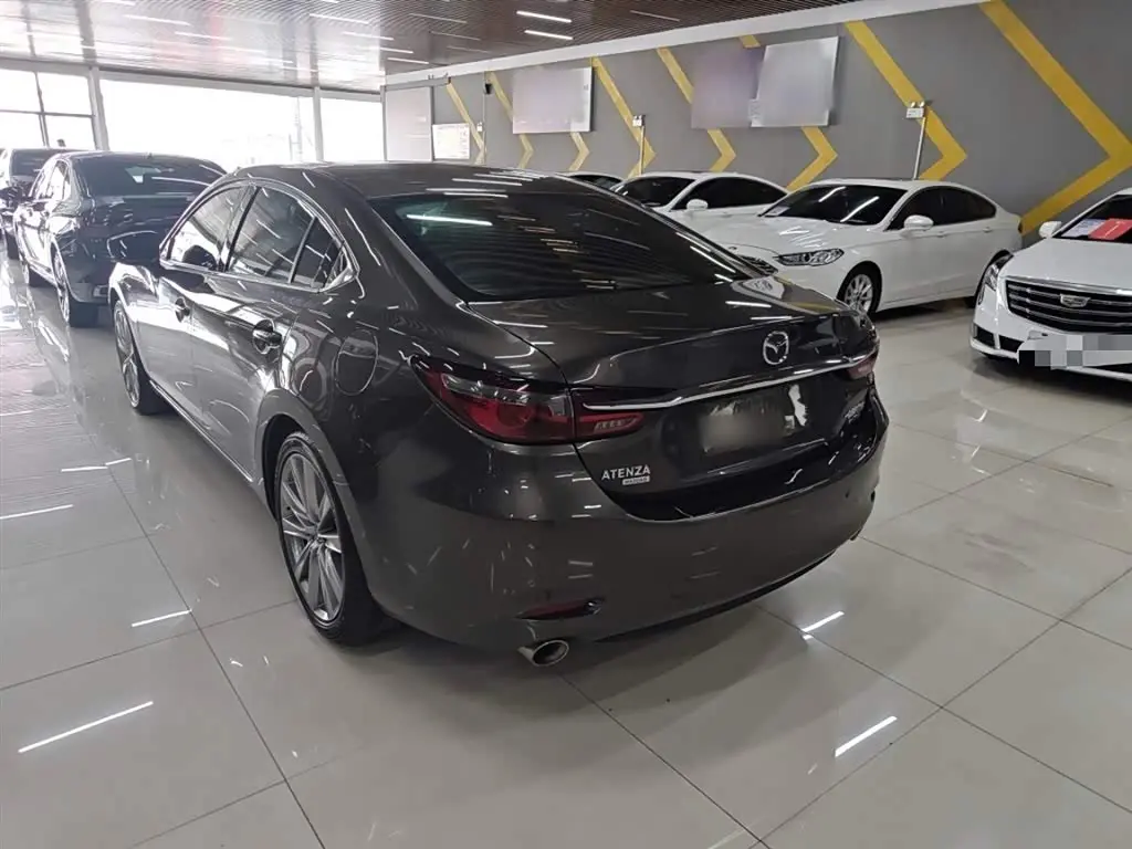 Mazda Atenza 2020 — Photo 7/13