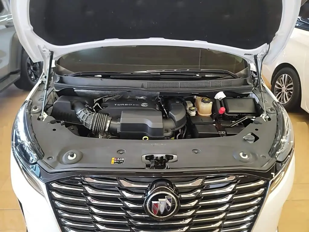 Buick GL8 2023 — Photo 20/20