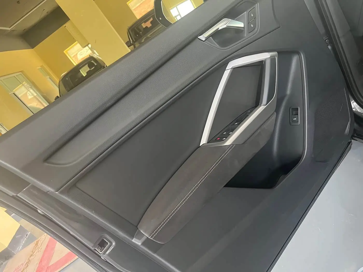 Audi Q3 2023 — Фото 13/19