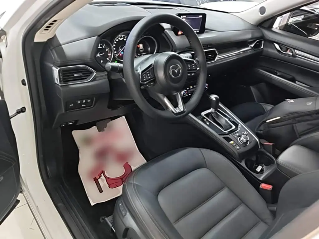 Mazda CX-5 2018 — Фото 10/20