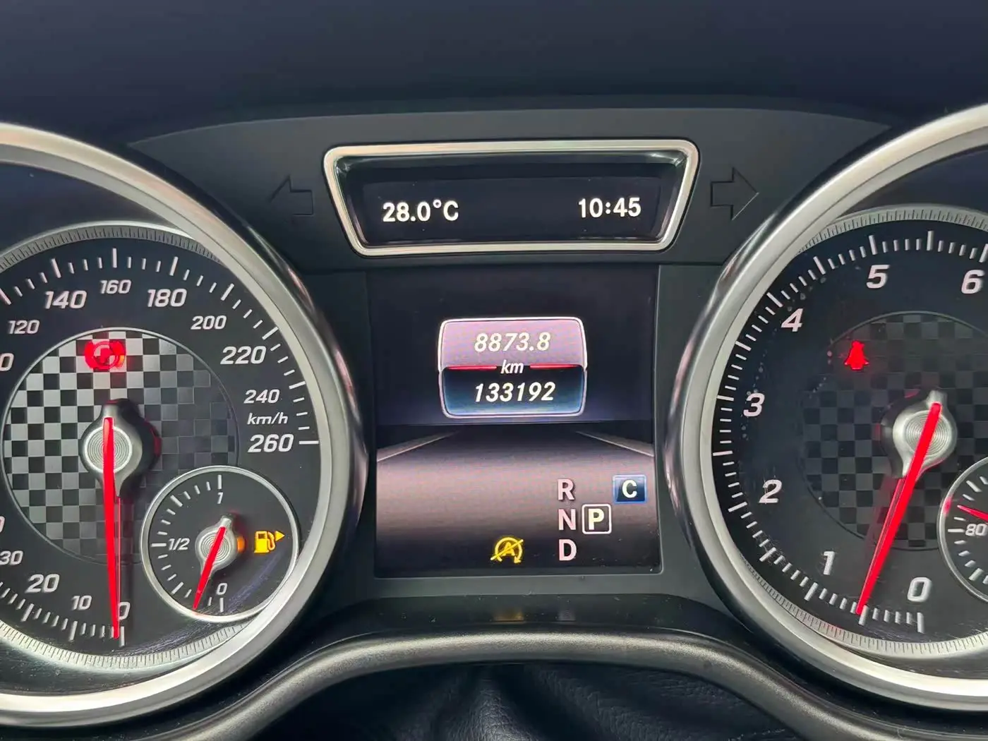 Mercedes-Benz GLE Coupe 2017 — Photo 15/17