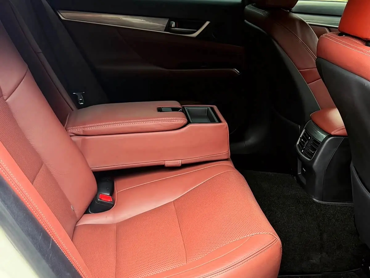 Lexus GS 2013 — Фото 17/19