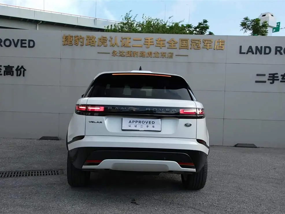 Land Rover Range Rover Velar 2025 — Фото 5/20