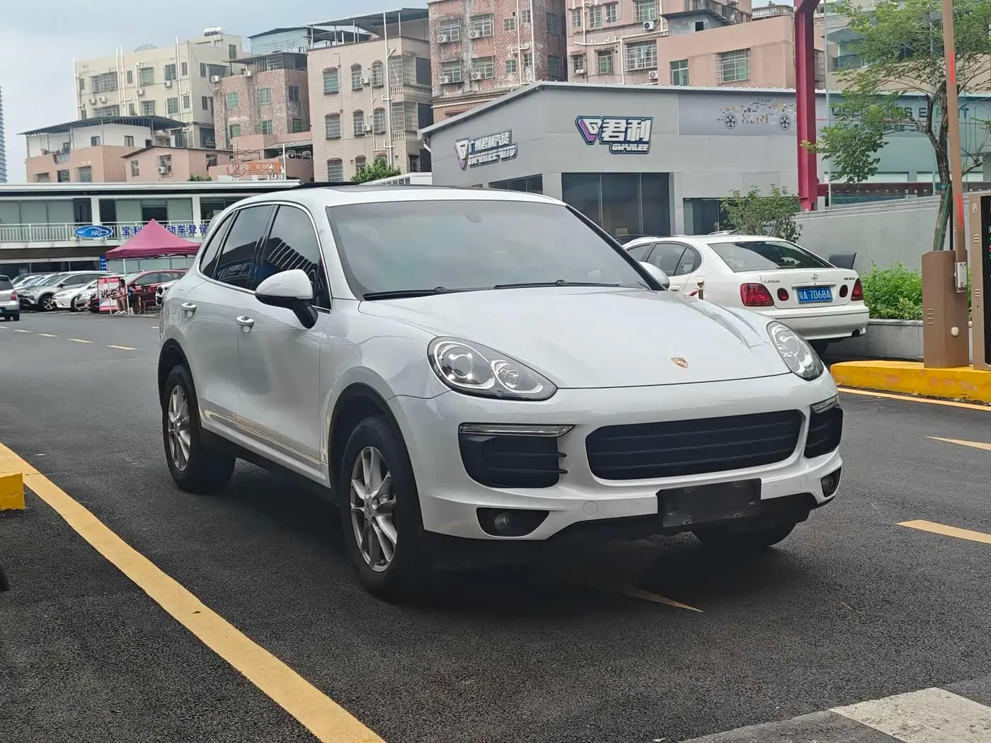 Porsche Cayenne 2015 — Photo 3/11